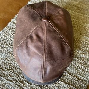 Jaxon Leather and Suede Newsboy Cap
